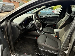 Ford Focus 1.0 EcoBoost Hybrid ST Line X / 11