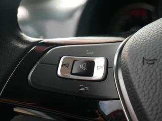 Volkswagen Up! 1.0 BMT high up! 85PK Cruise| BT| Camera| NL Auto / 11