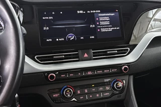 Kia Niro 1.6 GDi Hybrid DynamicLine Apple CarPlay Achteruitrijcamera Navigatie / 21