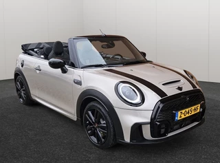 Mini Cabrio 2.0 John Cooper Works S Cabrio | Automaat | Sportstoelen | Carplay/Android Auto | Cruise Control / 2