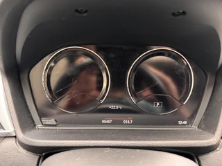 BMW X1 sDrive18i Executive | X-line | Pano | Navi | Camera | Keyless | Elektr achterklep | Stoelverwarming | Elektr stoelen / 6