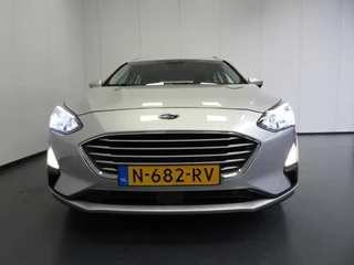 Ford Focus Wagon 1.0 EcoBoost Hybrid Trend Business NAVI/CAMERA/CRUISE/LED/16"LMV! / 35