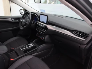 Ford Kuga 2.5 PHEV 225PK Titanium | SOH 93% | Panoramadak | Trekhaak | / 43
