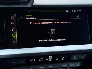 Audi A3 Sportback 40 TFSI e 204 PK Advanced edition | 93 % SOH | Audi dealer onderhouden | Camera | Stoelverwarming / 24