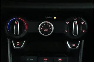 Kia Picanto 1.0 DPI DynamicPlusLine  - Cruise Control - LED - Lichtmetalen Velgen 14"  - Fabrieksgarantie tot 02-2032 / 27