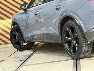CUPRA Formentor 1.5 TSI Business Exclusive Paint | Pano | Winterpakket | Cruise adaptief | 19 Inch | Matrix Led | Virtual | / 41