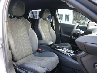 Peugeot 2008 1.2 Hybrid 145 GT Alcantara / Full-Option / ACTIE / 9