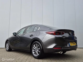 MAZDA 3 2.0 E-SKYACTIV-X M HYBRID 180 COMFORT MET BOSE AUTOMAAT/KEYLESS/LED/CAMERA/STOEL-STUURVERWARMING/HEAD-UP/ADAPTIVE CRUISE / 4