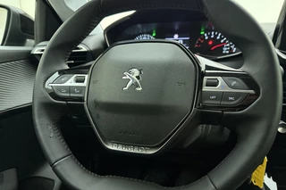 Peugeot 208 1.2 PureTech 100pk Active Pack | Navigatie | Airco | Bluetooth | Cruise control | DAB | Lichtmetalen velgen | lage KM-stand / 20