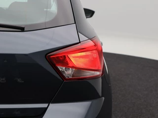SEAT Ibiza 1.0 EcoTSI Style Plus | Cruise Control | Airco | Parkeersensoren |  CarPlay | 15 inch | 1.885 Km !! / 14