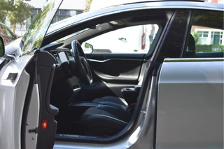 Tesla Model S 75D incl. BTW 334 PK  | 4x4 | NL- AUTO | Autopilot | Panoramadak | Luchtvering | Carplay | Camera | 21' inch | Dodehoek detectie | Voorstoelen verwarmd / 44