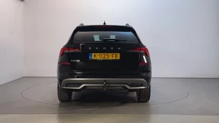 Skoda Kamiq 1.0 TSI 110pk DSG Business Edition LED Virtual Cockpit Stoelverwarming DAB+ App-Connect / 10