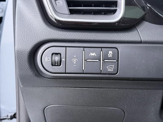Kia XCeed 1.5 T-GDi GT-Line Automaat  - Kantel / Schuifdak  - Apple Carplay / Android Auto - Navigatie - ACC - Climate Control - Stoel / Stuurwielverwarming - Fabrieksgarantie tot 04-2032 / 23