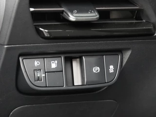 Kia EV6 Light Edition 63 kWh  - Stoel-/stuurverwarming - Apple CarPlay/Android Auto - Navigatie - Cruise Control - Fabrieksgarantie tot 03-2032 / 23