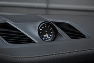 Porsche Cayenne 3.0 E-Hybrid Sport Chrono  | Pano | Trekhaak | 360 Camera | Bose | Stuurverwarming | Luchtvering | Orig. NL | / 22