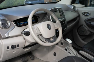 Renault Zoe R90 Bose 41 kWh|Koopaccu|Stoelverwarming|Camera| / 18