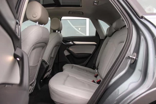 Audi Q3 2.0 TFSI quattro Pro Line | S-tronic Automaat | Panoramadak | 211 pk | Stoelverwarming | Climate control | Navi | Xenon | Bluetooth | 18 inch | PDC | Quattro / 18