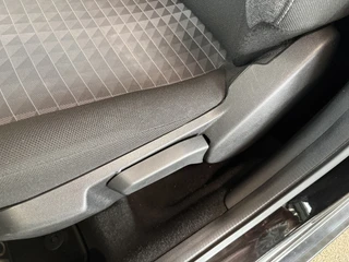 Peugeot 108 1.0 e-VTi Allure 5-drs. KEYLESS/CAMERA/CLIMA/CARPLAY/LIMITER / 43