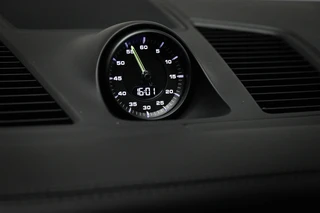 Porsche Cayenne 3.0 E-Hybrid Platinum Edition | LUCHTVERING | MASSAGE | STOELVENTILATIE | COMFORTSTOELEN | CAMERA | 22" / 39
