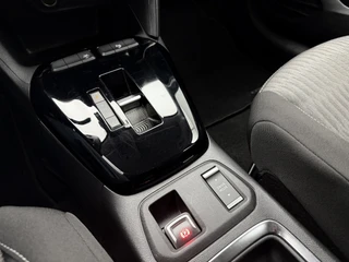 Opel Corsa-e Electric 50 kWh 3-Fase SOH 96,5% Snellaadvermogen 100KW | Carplay&Android | Stuurverwarming / 13