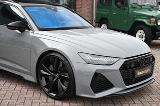 Audi RS6 Avant 4.0 TFSI quattro  Nardo Ceramic Pano Trekh Sportuitl HUD ACC Dynamic+ 4WS / 86