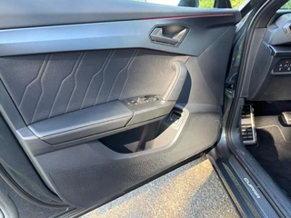 CUPRA Formentor 1.5 TSI e-Hybrid Trekhaak | Panodak | Camera | Eclipse PACK / 21