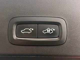 Volvo XC40 1.5 T4 Plug-in hybrid Core Recharge | Elek. Kofferklep | Apple Carplay | Climat/Control | Cruise/Control | / 19