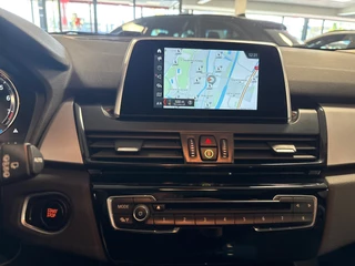 BMW 2-serie Active Tourer 225xe iPerformance High Executive,pano/navi/camera/stoelverw/elec klep / 17