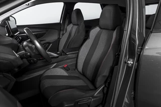 Peugeot 3008 1.2 PureTech 130 PK Active Pack Business Orig. NL  | Dig. Cockpit | Cruise | PDC | NAV + App. Conncect | ECC | Afn. Trekhaak | LM 19" | / 7