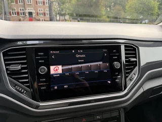 Volkswagen T-Roc 1.5 TSI Sport Business R | Pano | Camera | Keyless | / 15