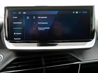 Peugeot e-2008 EV Allure 54 kWh - Private lease 549 pm / 28