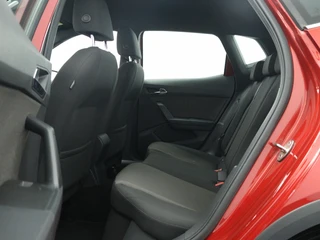 Seat Arona 1.0 TSI Xcellence Launch Edition | Trekhaak | Beats Audio | Navi | Camera / 17