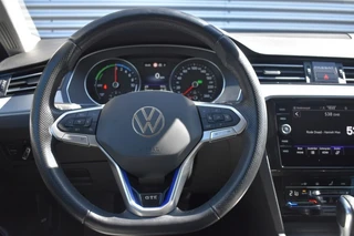 Volkswagen Passat 1.4 TSI PHEV GTE ADAP. CRUISE / P.CAM. / 100% DEALER ONDH. / 22