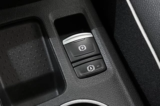 Renault Captur 1.0 TCe 90 Techno Navigatie Achteruitrijcamera Keyless / 34