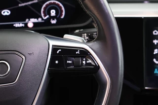 Audi e-tron Sportback S quattro 503pk 95 kWh SOH 93% Panoramadak Trekhaak Leder Matrix LED B&O Memory Keyless Navigatie / 26
