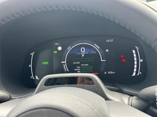 Toyota Aygo X Hybrid 115 play PARKEERCAMERA ADAPTIEVE CRUISECONTROL / 16