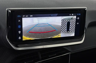 Peugeot 208 1.2 Hybrid 110 e-DCS6 Allure Navigatie Achteruitrijcamera Apple CarPlay / 16