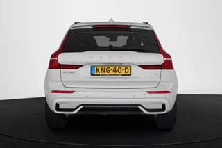 Volvo XC60 2.0 T8 Plug-in-hybrid AWD Polestar Engineered Bowers & Wilkins Panoramadak / 17