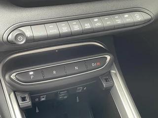 Jeep Avenger 1.2 e-Hybrid Summit Nieuw Uit voorraad Leverbaar / Geen kenteken / / 25