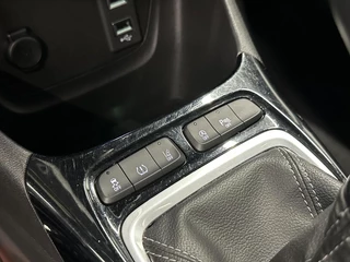 Opel Crossland 1.2 Turbo Elegance TREKHAAK CAMERA CARPLAY NAVI ECC LM CRUISE. / 42