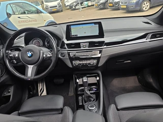 BMW X1 xDrive25e eDrive M pakket HUD LEER SPORT PANODAK / 19