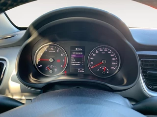 Kia Stonic 1.0 T-GDi DynamicLine | Climate control | Cruise Control | Camera | LM Velgen | Apple Carplay/Android Auto | / 17