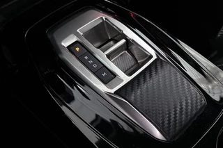 Peugeot 208 1.2 Hybrid 145 e-DCS6 GT Achteruitrijcamera Keyless Apple CarPlay / 26