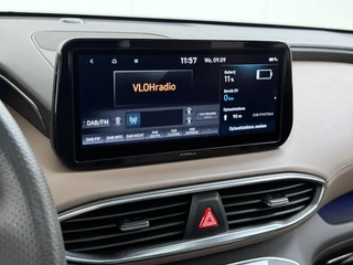 Hyundai Santa Fe 1.6 T-GDI PHEV Premium Sky 7p. APPLE CARP. | STOEL VENTILATIE/VERWARMING | 7 PERS | 360˚ CAMERA | HEAD-UP DISP. | / 43