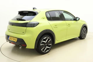 Peugeot 208 1.2 PureTech 100 GT | Apple carplay/Android auto | Achteruitrijcamera + frontcamera | Navigatie | Panoramadak | Stoelverwarming | Keyless entry+start | Adaptive cruise control | / 2