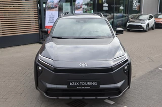 Toyota bZ4X Touring Dynamic 75 kWh NIEUW & DIRECT LEVERBAAR! BLIND-SPOT PARK-SENSOREN STOEL/STUURVERW APPLE/ANDROID 18" LM-VELGEN / 11