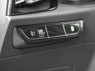Kia Niro EV DynamicLine 64.8 kWh Automaat - SOH 98,9% - Navigatie - Adaptieve Cruise Control - Apple/Android Carplay - Climate Control - Fabrieksgarantie Tot 2031 / 23