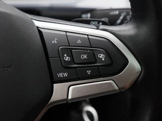 Volkswagen T-Roc 1.5 TSi 150 Pk Automaat Style | Carplay | IQ.Light LED | Panoramadak | Virtual Cockpit | Adaptive Cruise | 17 Inch / 25