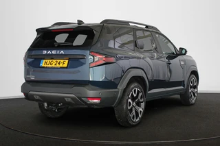 Dacia Bigster 1.8 Hybrid 155 Journey Panoramadak Stuur-Stoelverwarming Trekhaak / 4
