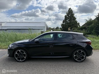 CUPRA Leon 1.5 TSI e-Hybrid VZ Performance 272PK / Sfeer / Mem / 39